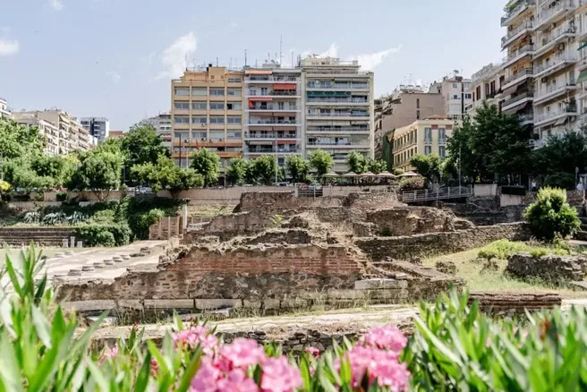 Agora thessaloniki 2 kopie 1024x683