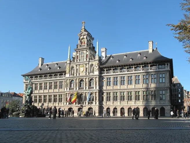 DAG RUS 060 A1 Stadhuis Antwerpen