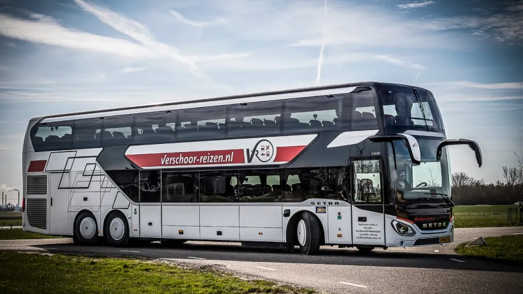 Touringcar Dubbeldekker 1024x682 1 1